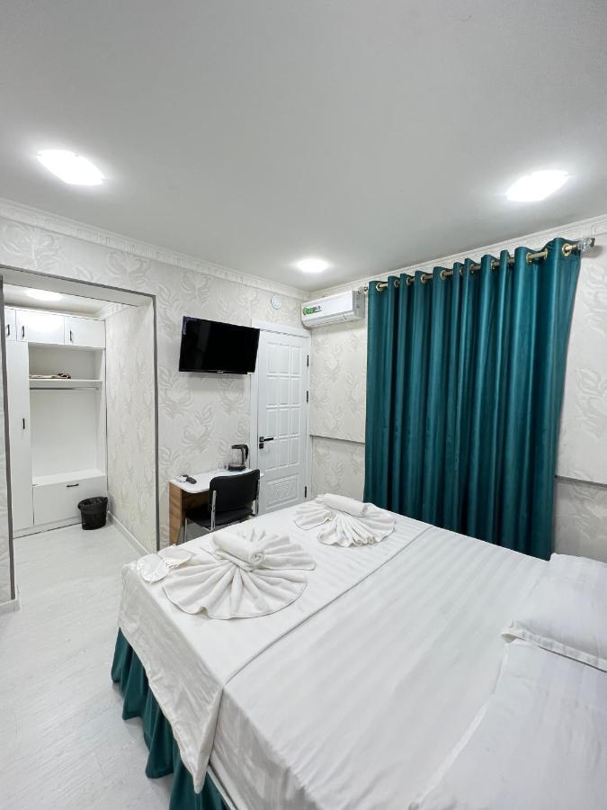 Tashkent Hotel Buitenkant foto