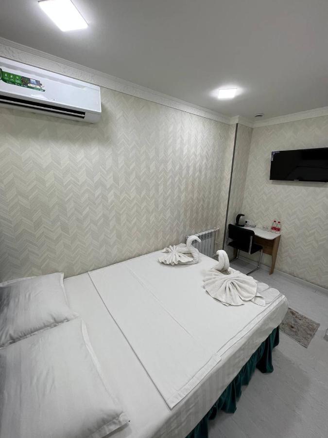Tashkent Hotel Buitenkant foto